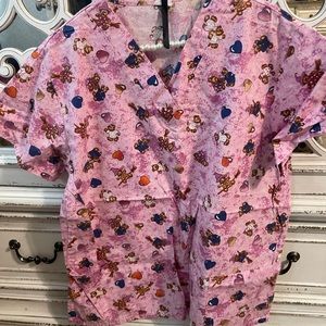 Beary cute scrub top